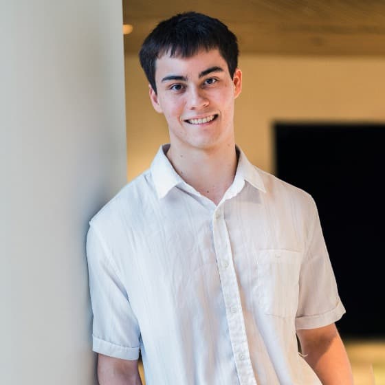 Eoghan, tutor offering online and in-person lessons at KIS Academics