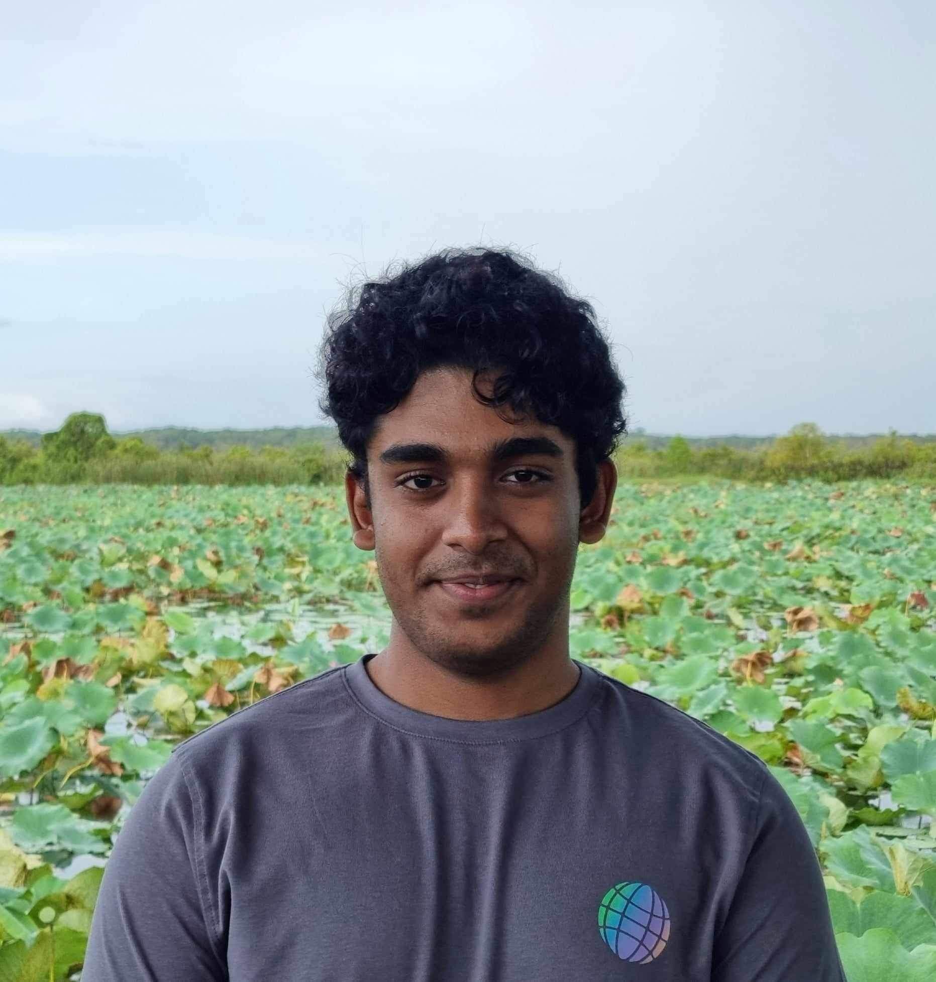 Warnakulasuriya, tutor offering online and in-person lessons at KIS Academics