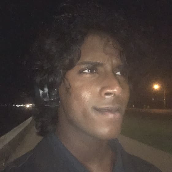 Joel, tutor offering online and in-person lessons at KIS Academics