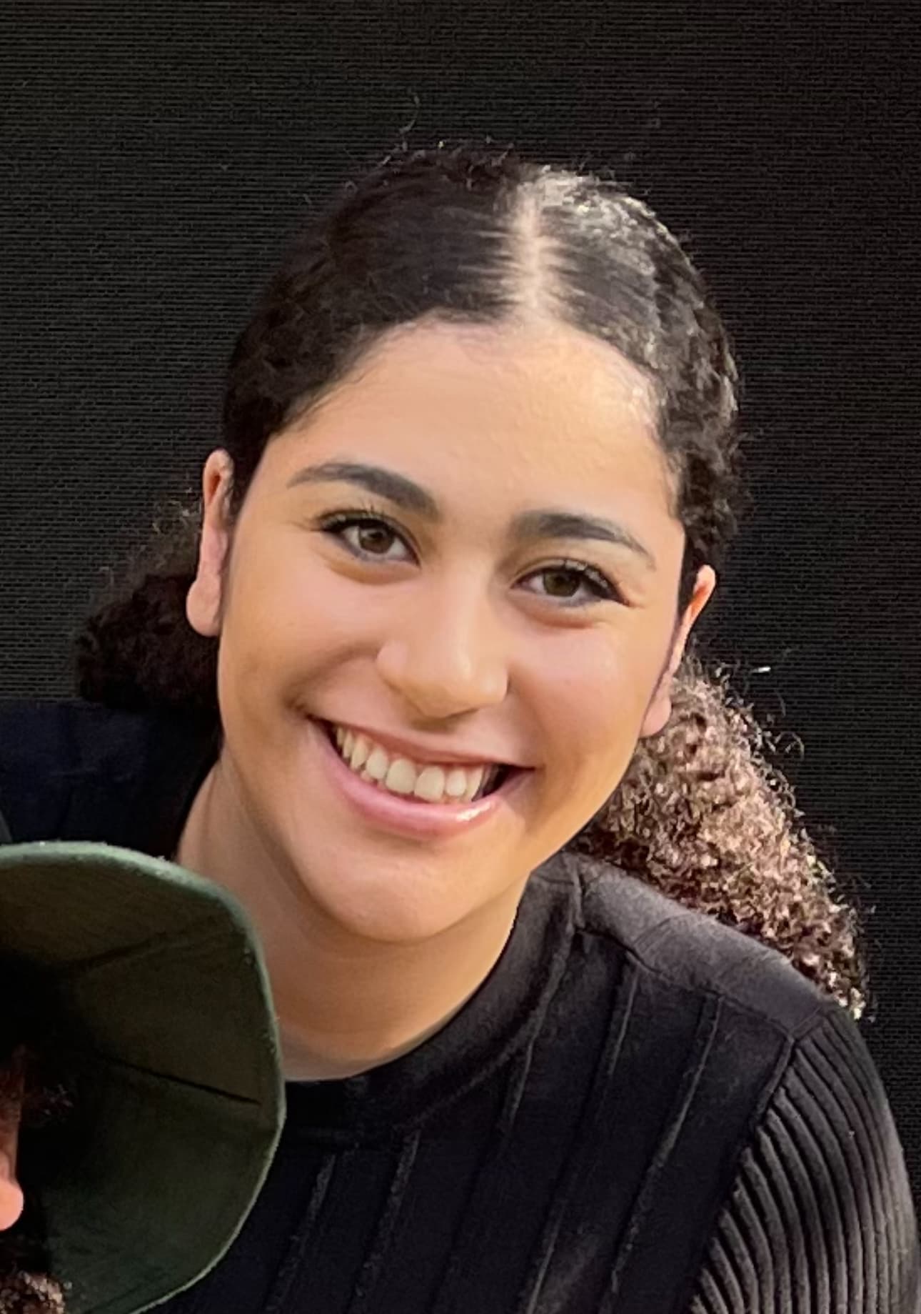 Emily, tutor offering online and in-person lessons at KIS Academics