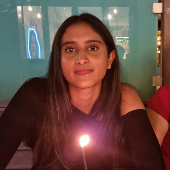 Lisha, tutor offering online and in-person lessons at KIS Academics