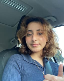 Azin, tutor offering online and in-person lessons at KIS Academics