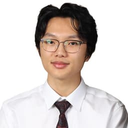 Benjamin, tutor offering online and in-person lessons at KIS Academics