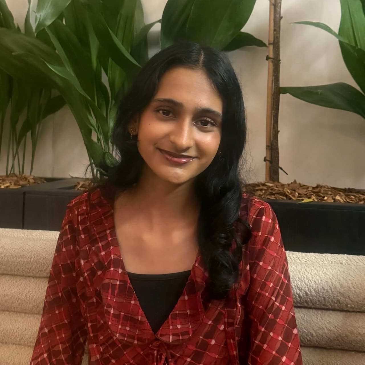 Anusha, tutor offering online and in-person lessons at KIS Academics