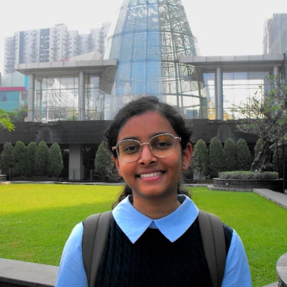 Neha, tutor offering online and in-person lessons at KIS Academics