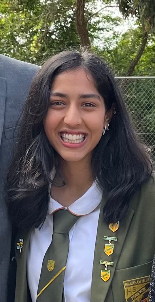 Diya, tutor offering online and in-person lessons at KIS Academics