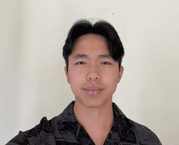 Zichao, tutor offering online and in-person lessons at KIS Academics