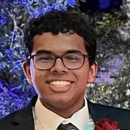 Arjun, tutor offering online and in-person lessons at KIS Academics