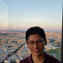 Peter, tutor offering online and in-person lessons at KIS Academics