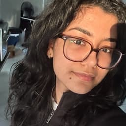 Priyasha, tutor offering online and in-person lessons at KIS Academics
