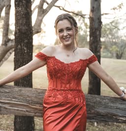 Skyla, tutor offering online and in-person lessons at KIS Academics